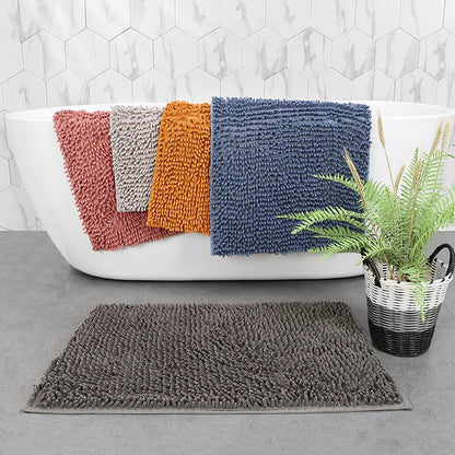 plusieurs tapis de bain antidérapant