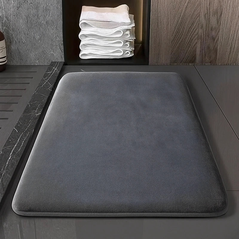 Tapis de bain moelleux gris